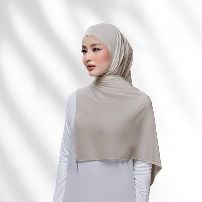 Heera in code Castle
