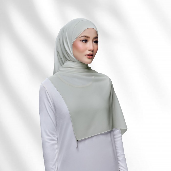 Heera in code Clay