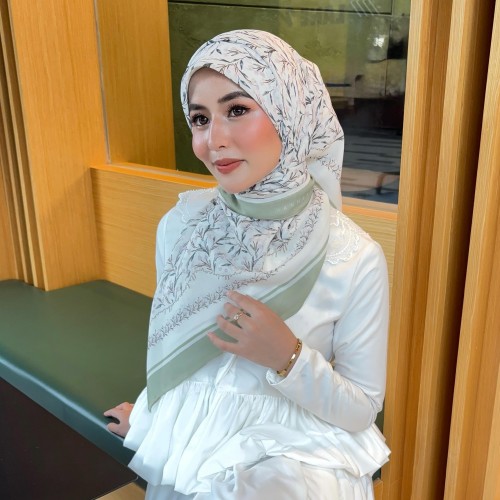 Flower & Her code Grace