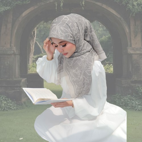 Amoura Fluer code Kelly